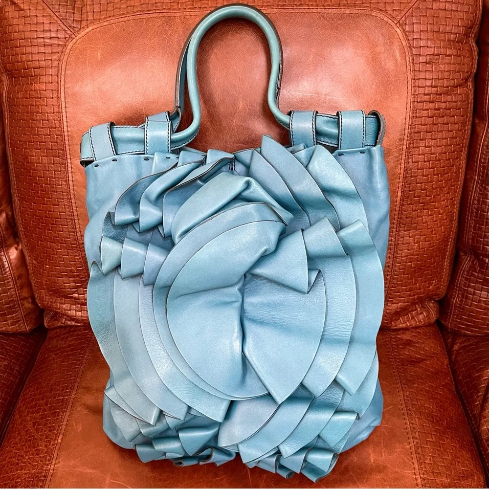 Authentic Rare Valentino Garavani Vertigo Rose Genuine Lambskin Leather Bag